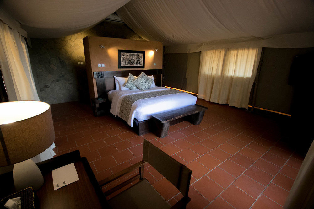Zaina Lodge Wa Ngoại thất bức ảnh